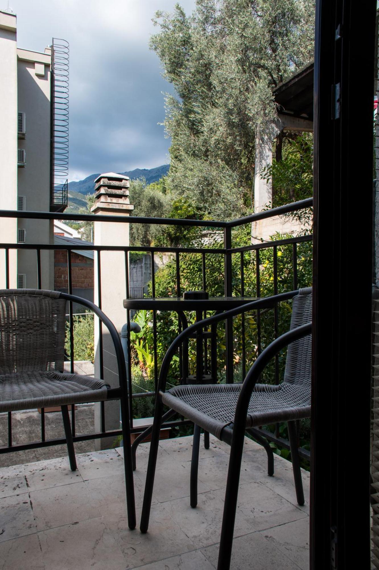 Villa Vojnic Budva Exterior foto