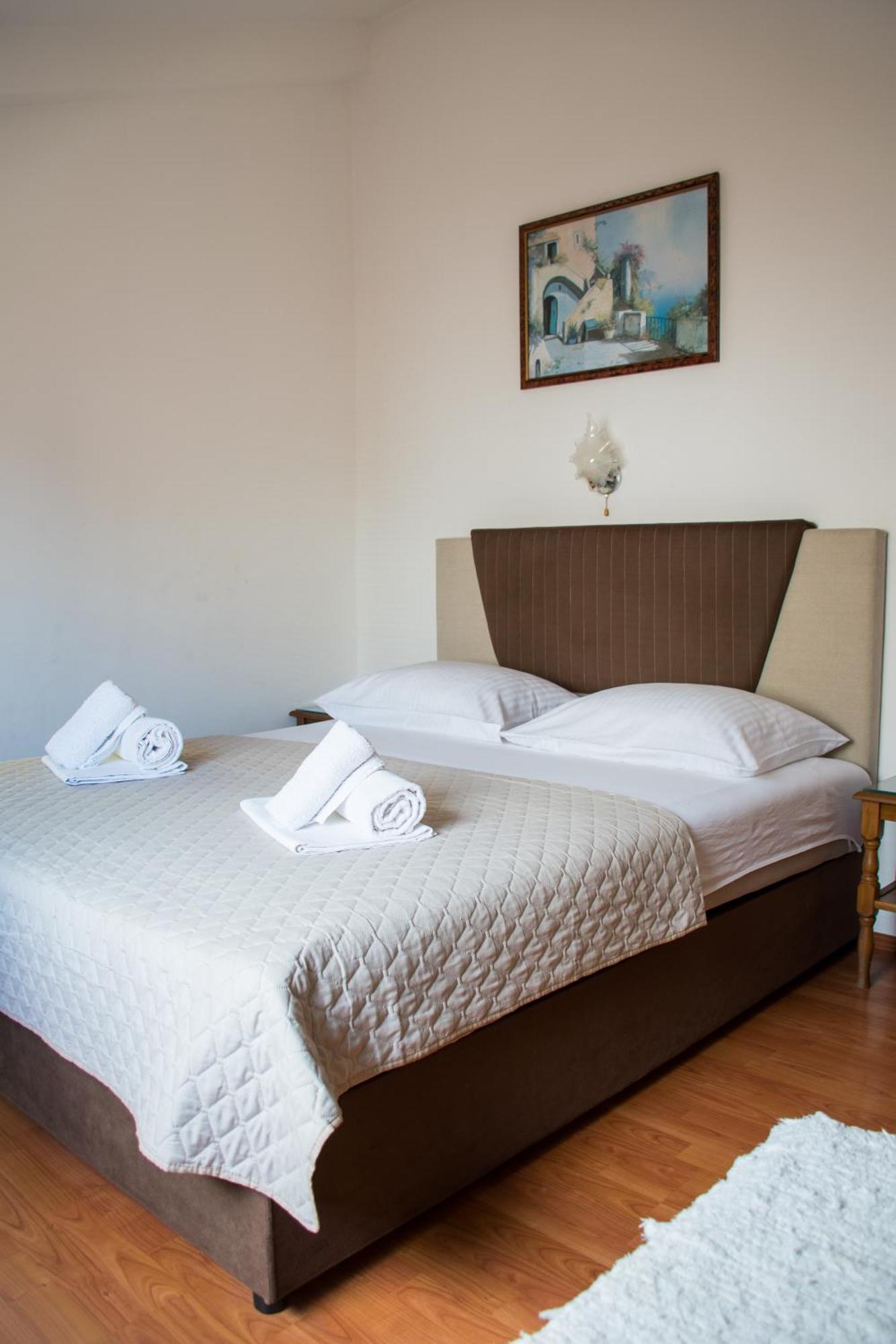 Villa Vojnic Budva Exterior foto
